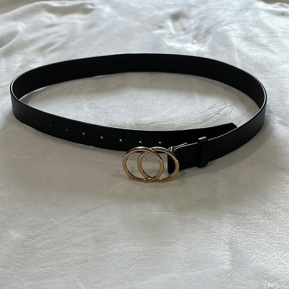 Black and Gold Belt with Double-Ring Design (43 inches long)